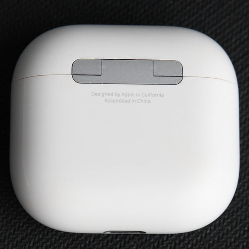 Original Used AirPods 4 A3058 Charging Case Replacement – Genuine OEM Case Only for A3050 A3053 A3054 Earbuds, Not for ANC Version, 1-Year Warranty