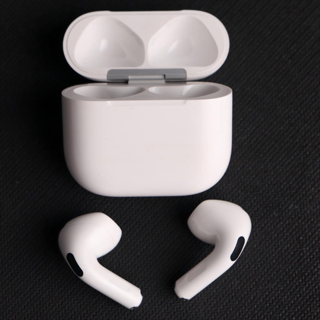 Original Used AirPods 4 Left Earbud Replacement – Genuine OEM A3050 A3053 A3054 Left Side Only for A3058 Case, 1-Year Warranty