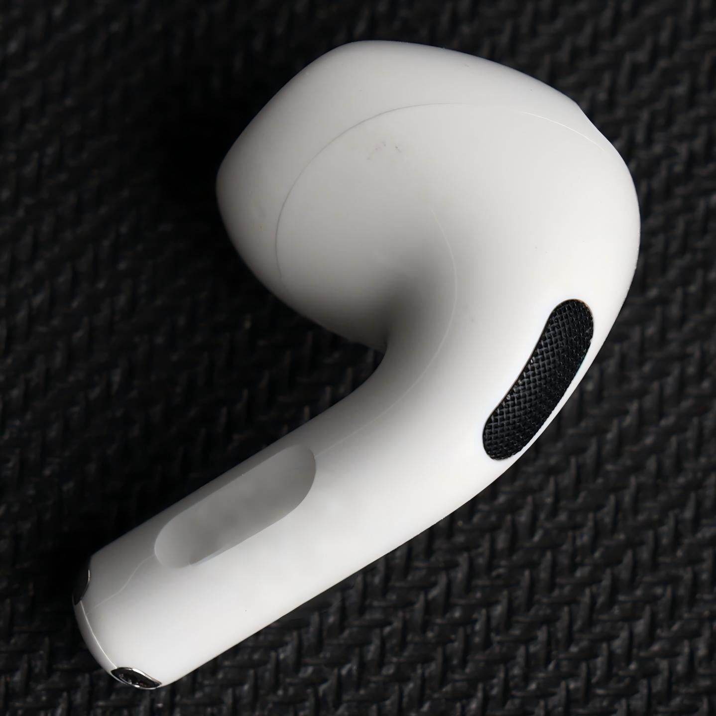 Original Used AirPods 4 ANC Left Earbud Replacement – Genuine OEM A3055 A3056 A3057 Left Side Only for A3059 Case, 1-Year Warranty