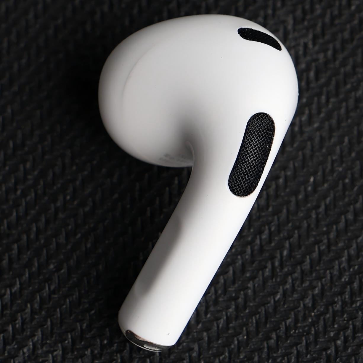 Original Used AirPods 3 Left Earbud Replacement – Genuine OEM A2564 Left Side Only for A2897 A2566 Charging Case, 1-Year Warranty