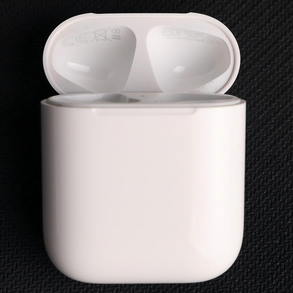 Original Used AirPods A1602 Charging Case Replacement – Genuine OEM Case Only for AirPods 1 &amp; 2 A1523 A1722 A2031 A2032 Earbuds, 1-Year Warranty