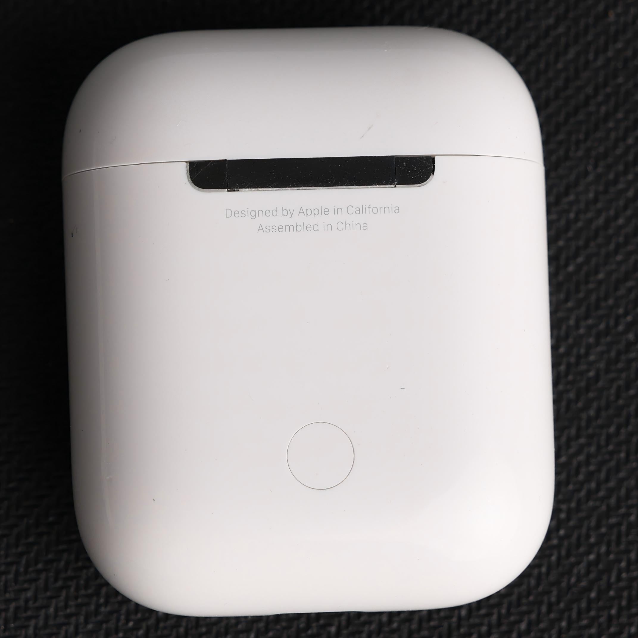 Original Used AirPods A1602 Charging Case Replacement – Genuine OEM Case Only for AirPods 1 &amp; 2 A1523 A1722 A2031 A2032 Earbuds, 1-Year Warranty