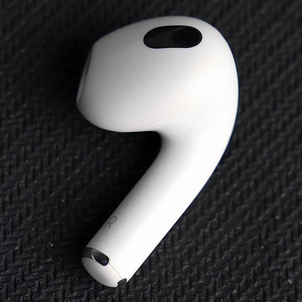 Original Used AirPods 3 Right Earbud Replacement – Genuine OEM A2565 Right Side Only for A2897 A2566 Charging Case, 1-Year Warranty