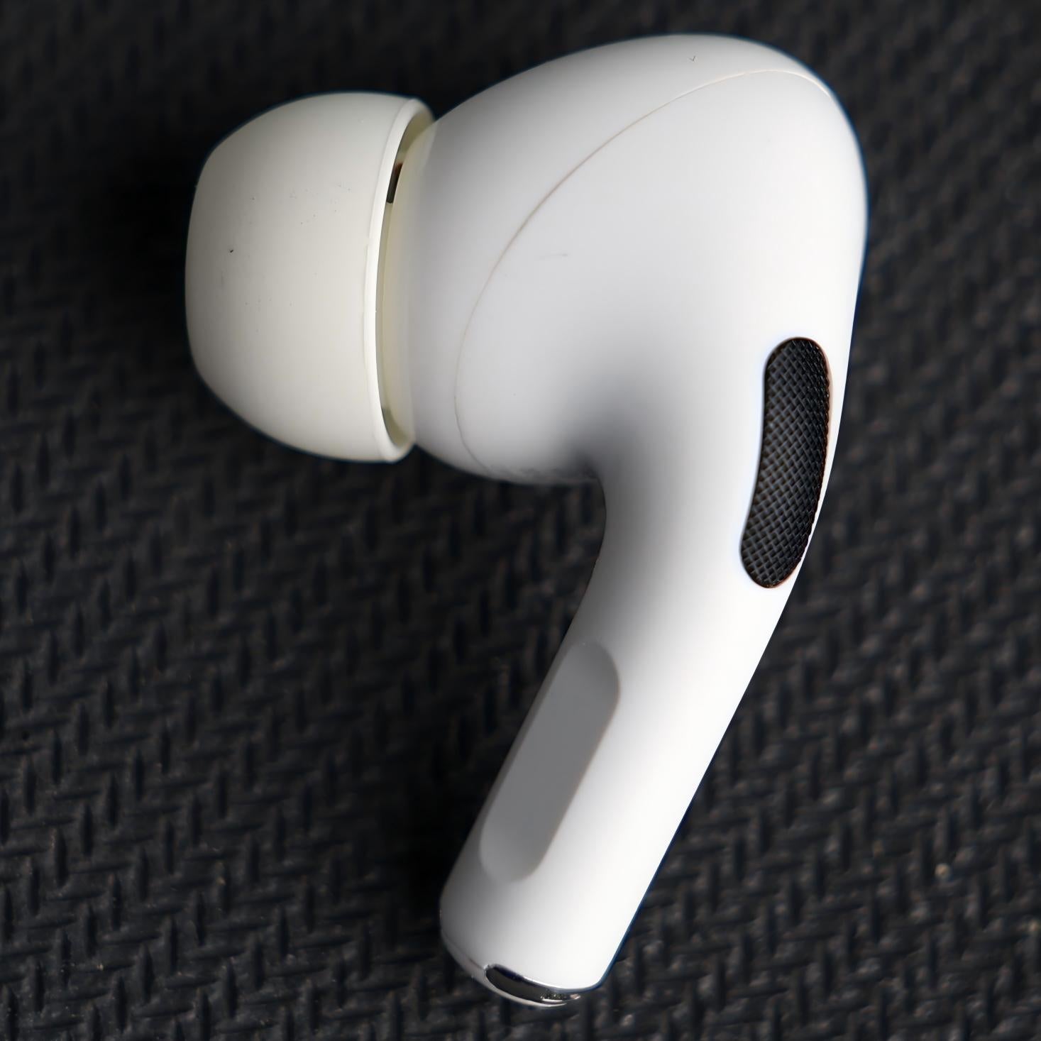 Original Used AirPods Pro 1st Gen A2084 Left Earbud Replacement – Genuine OEM Left Side Only for A2190 Charging Case, Compatible with A2083, 1-Year Warranty