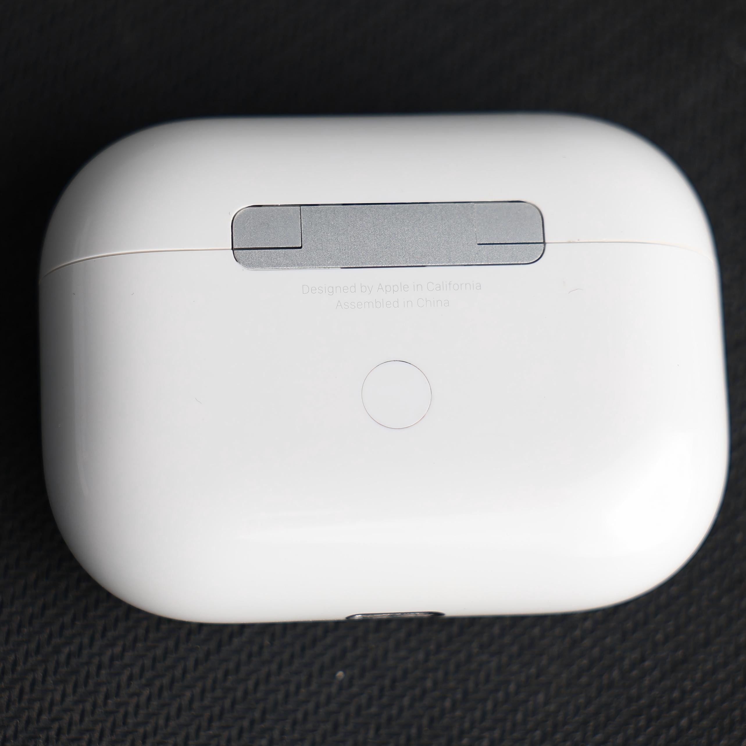 Original Used AirPods Pro 1st Generation A2190 Charging Case Replacement – Genuine OEM Charging Case Only for A2083 A2084 Earbuds