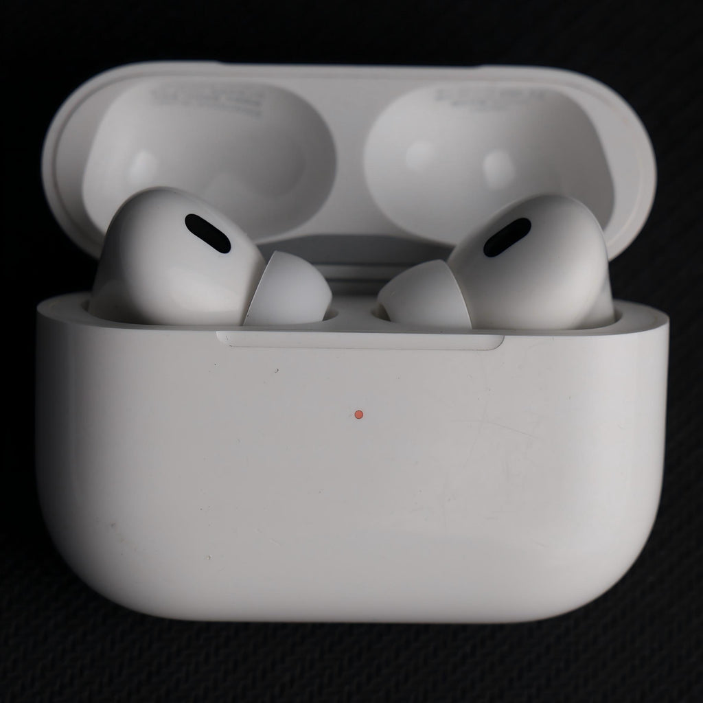 Original Used AirPods Pro 2nd Generation Lightning Left Earbud Replacement – Genuine OEM A2931 A2698 A2699 Left Side Only for A2700 Charging Case