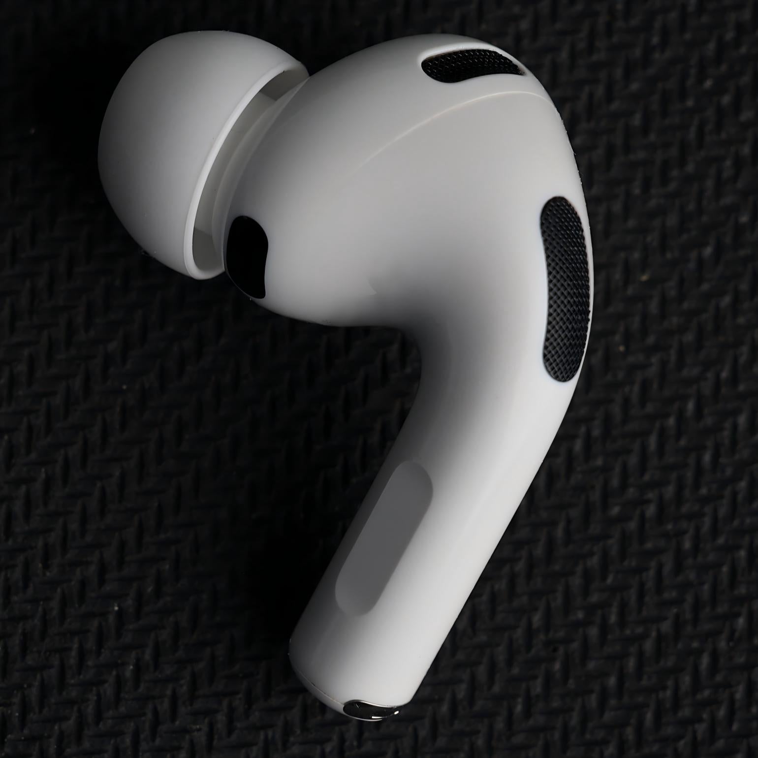 Original Used AirPods Pro 3 Left Earbud Replacement – Genuine OEM A3063 A3064 A3065 Left Side Only for A3122 Charging Case