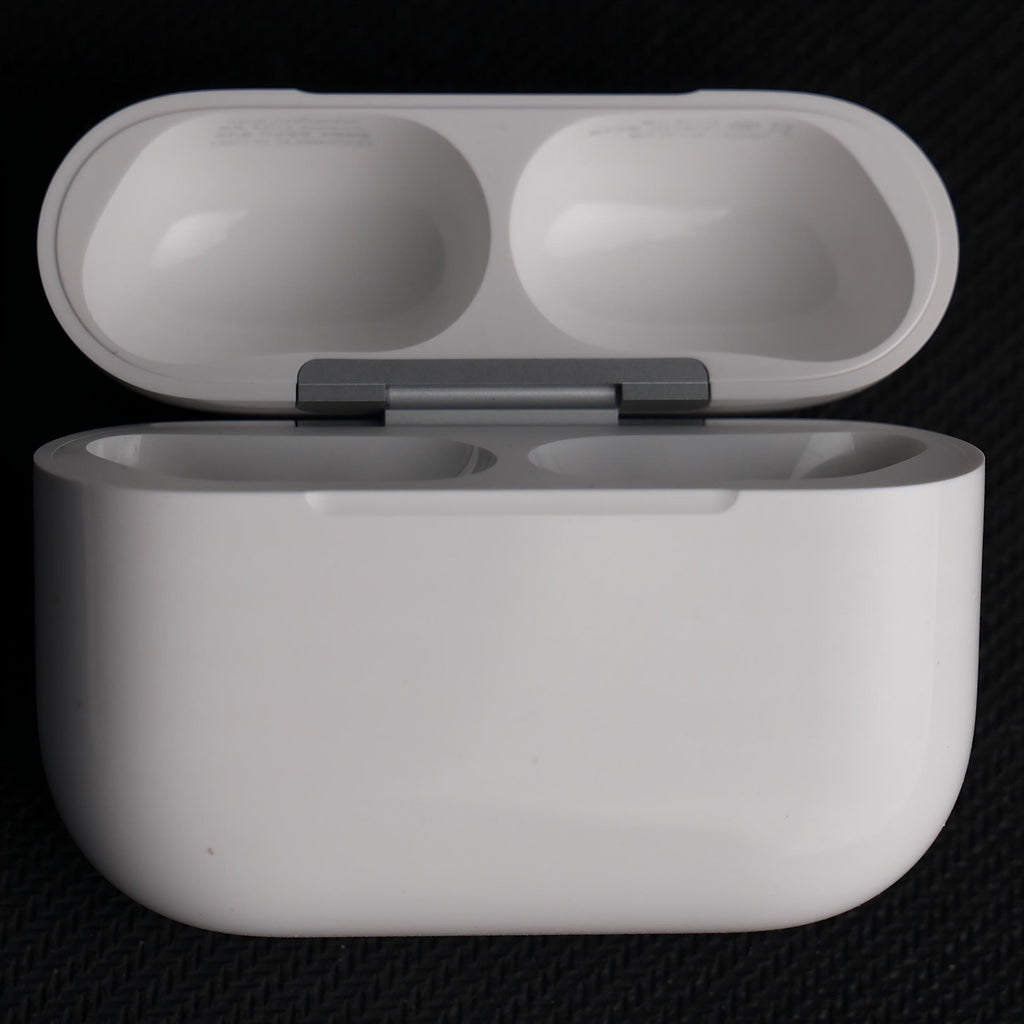Original Used AirPods Pro 3 A3122 Charging Case Replacement – Genuine OEM Charging Case Only for A3063 A3064 A3065 Earbuds