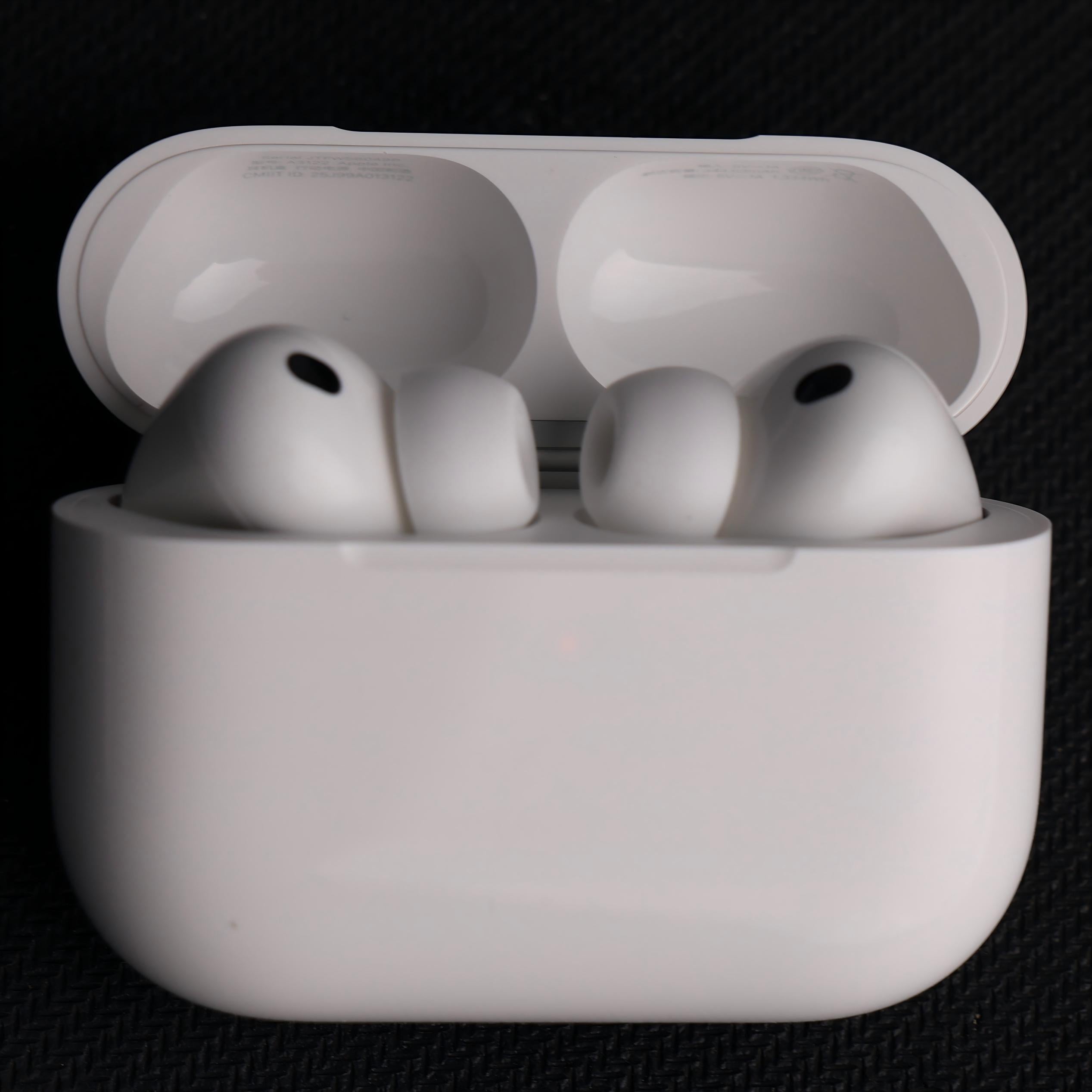 Original Used AirPods Pro 3 Right Earbud Replacement – Genuine OEM A3064 Right Side Only for A3122 Charging Case